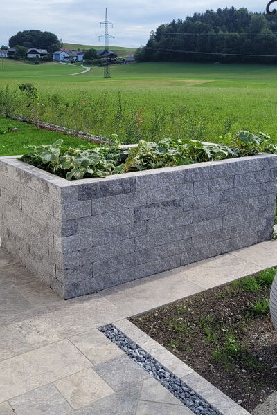 Travertin Silver Gartenumrandung